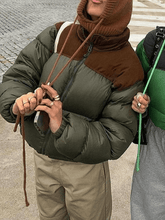 Pufferjacke mit Reißverschluss und Farbblockdesign